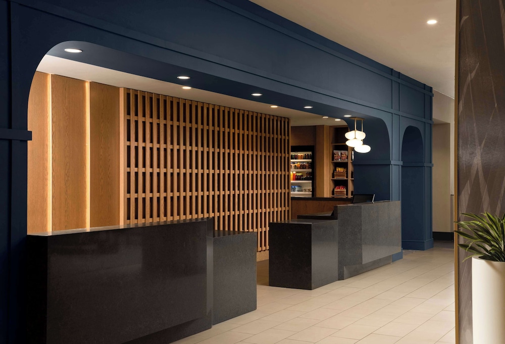 Hotel Fera Anaheim, a DoubleTree by Hilton photo 2