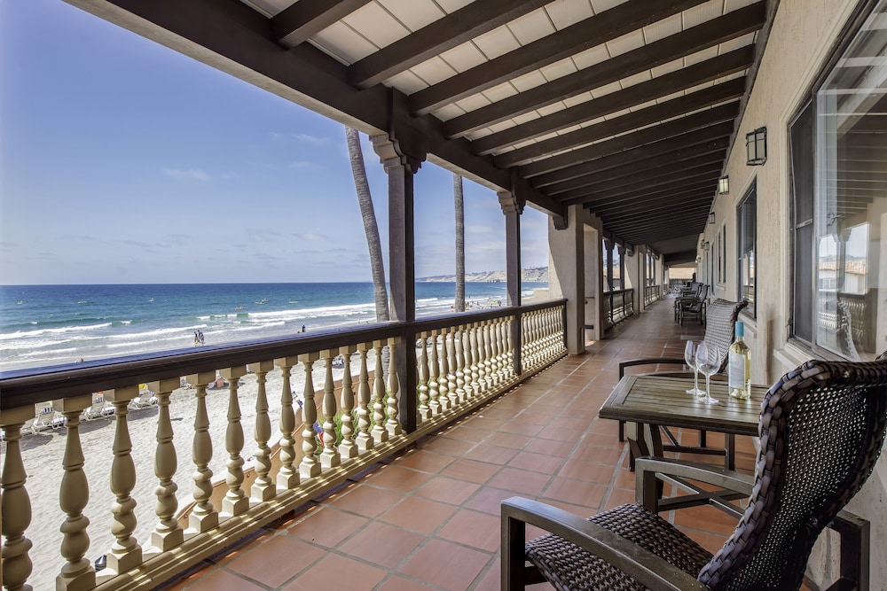 La Jolla Beach and Tennis Club