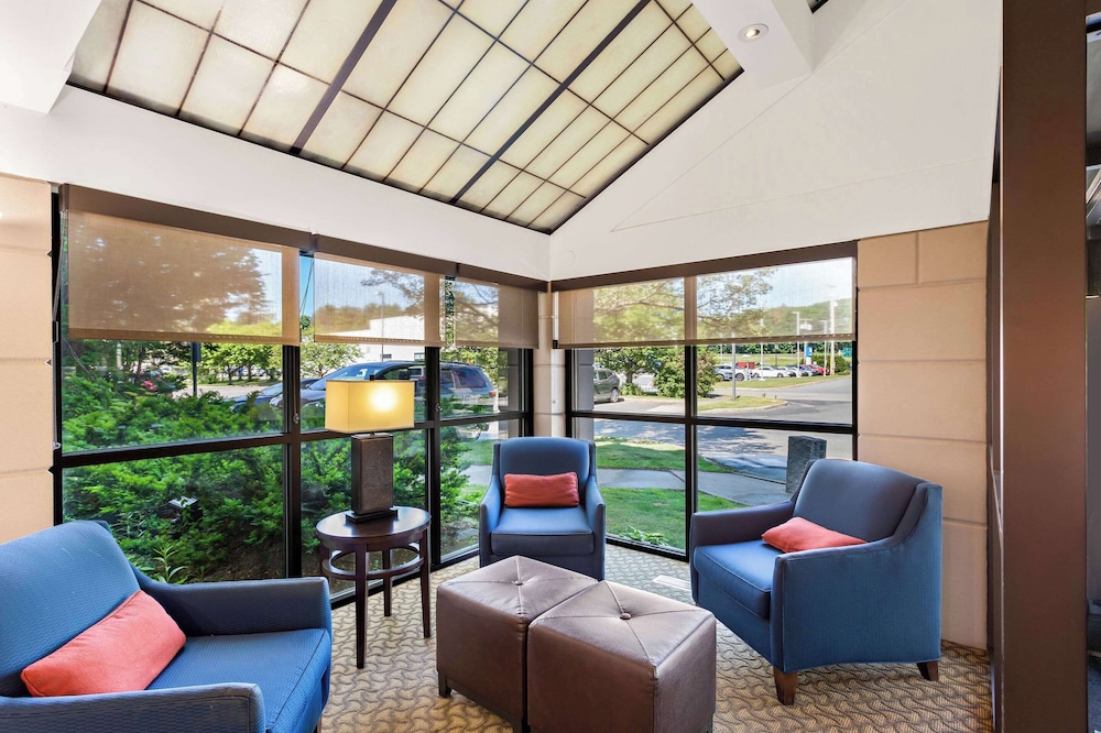 Comfort Inn White River Junction