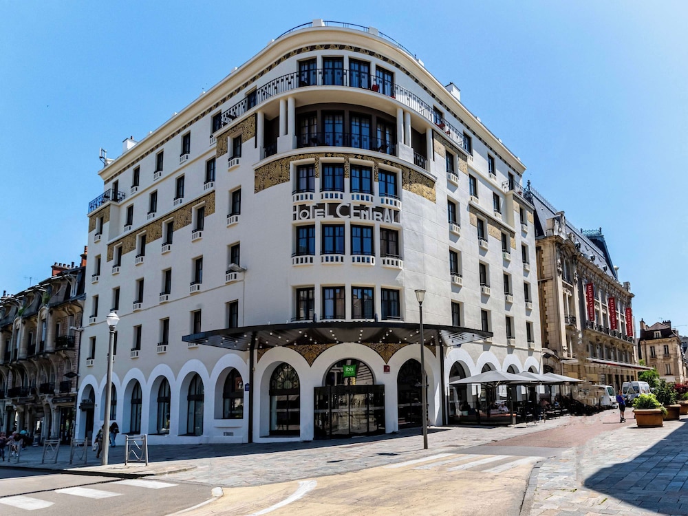 Ibis Styles Dijon Central photo 2