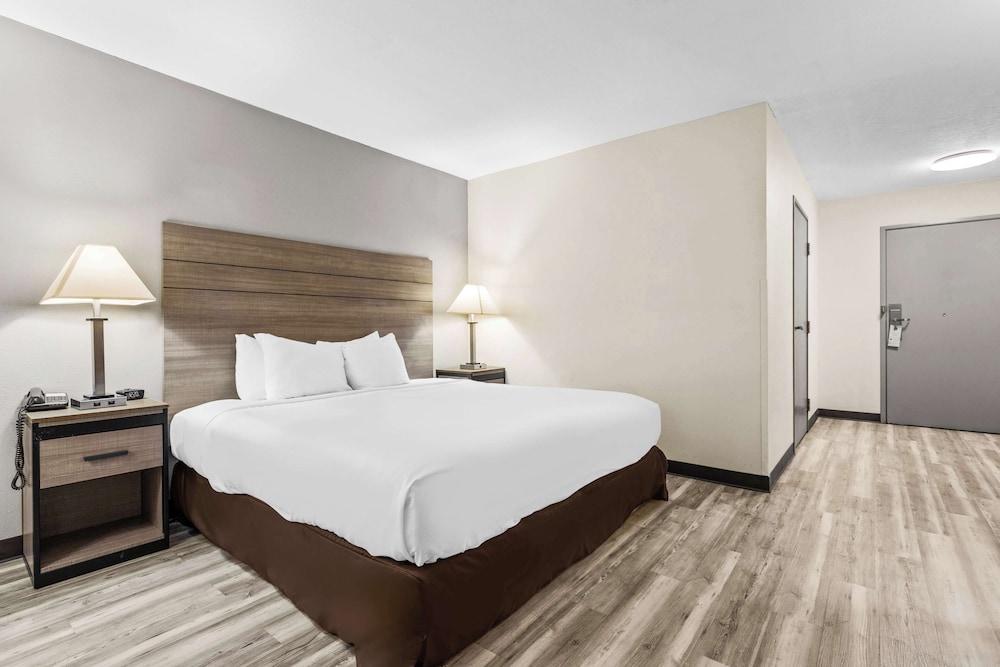 SureStay Hotel by Best Western Albuquerque Midtown