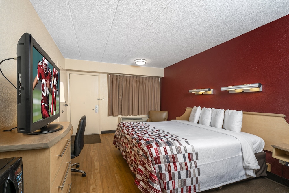 Red Roof Inn Mystic - New London