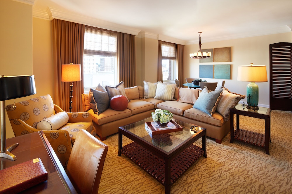 The Huntington Hotel photo 5