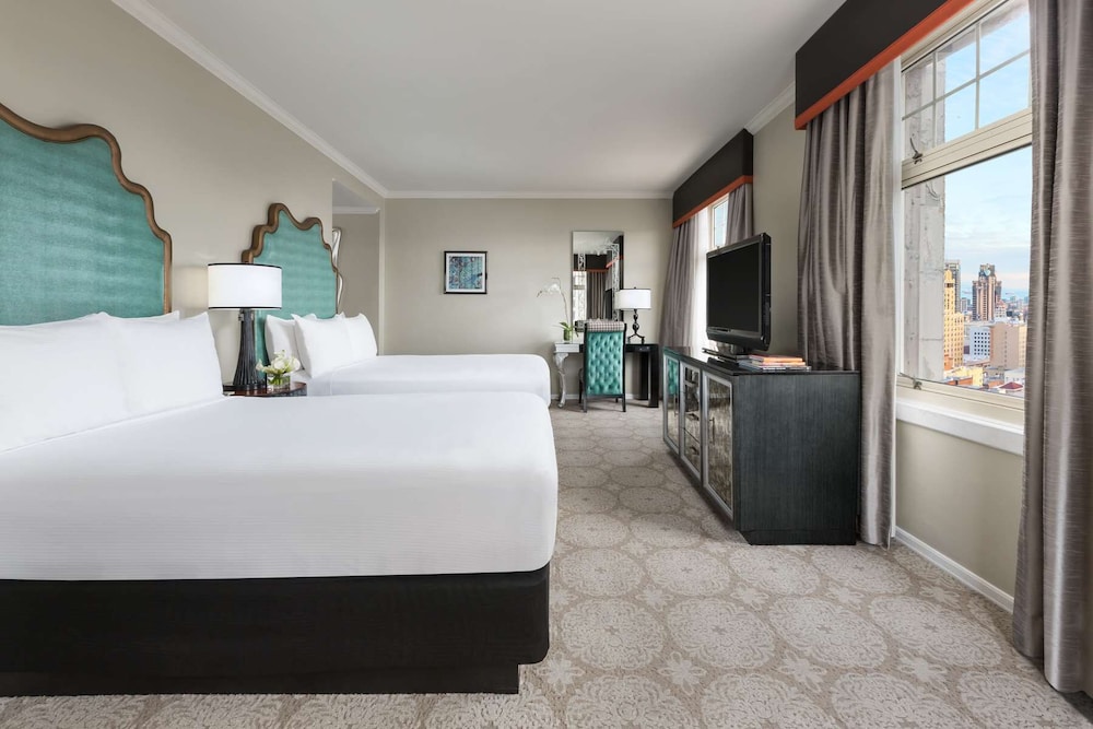 Huntington Hotel