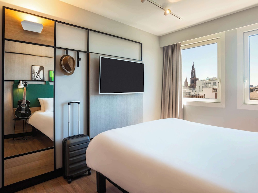 Hotel ibis Strasbourg Centre Halles photo 2