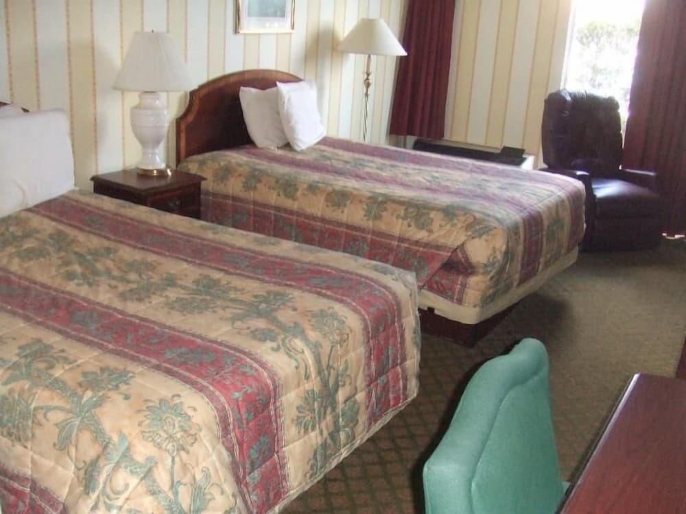 A Victory Inn & Suites - Ann Arbor