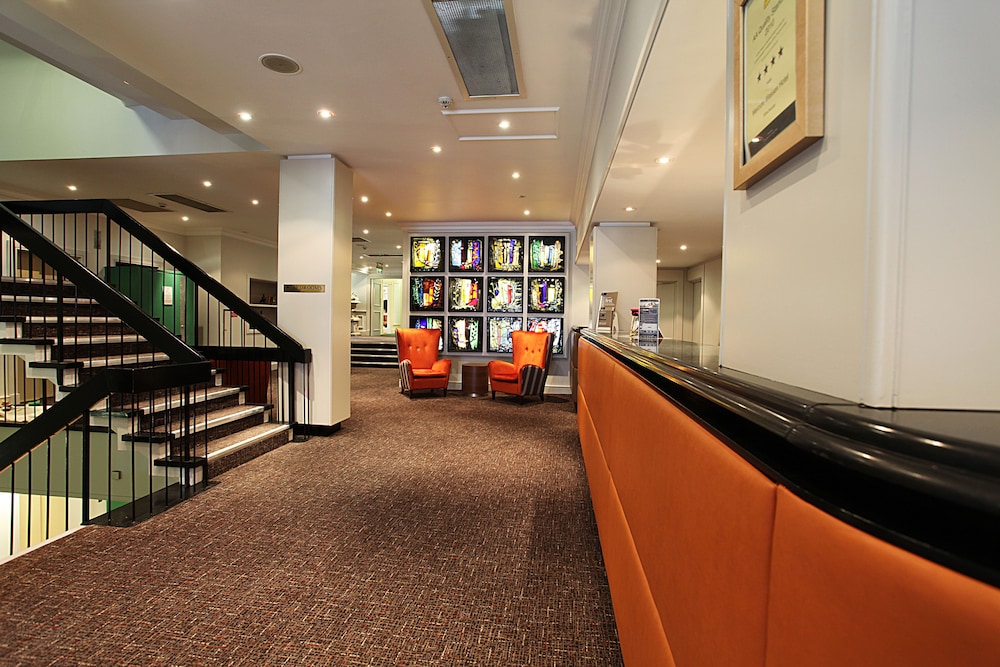 Mercure Winchester Wessex Hotel photo 2