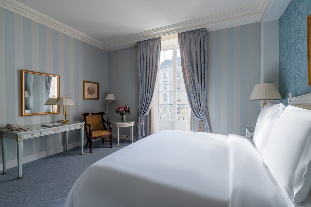 Four Seasons Des Bergues photo 4