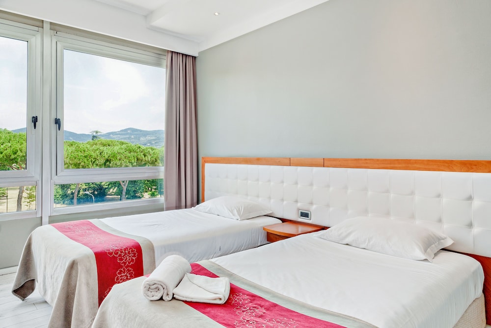 Italiana Hotels Florence photo 4
