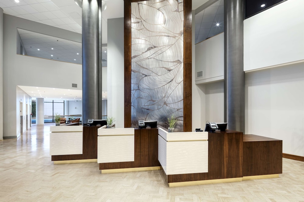 DoubleTree by Hilton Dallas Near the Galleria