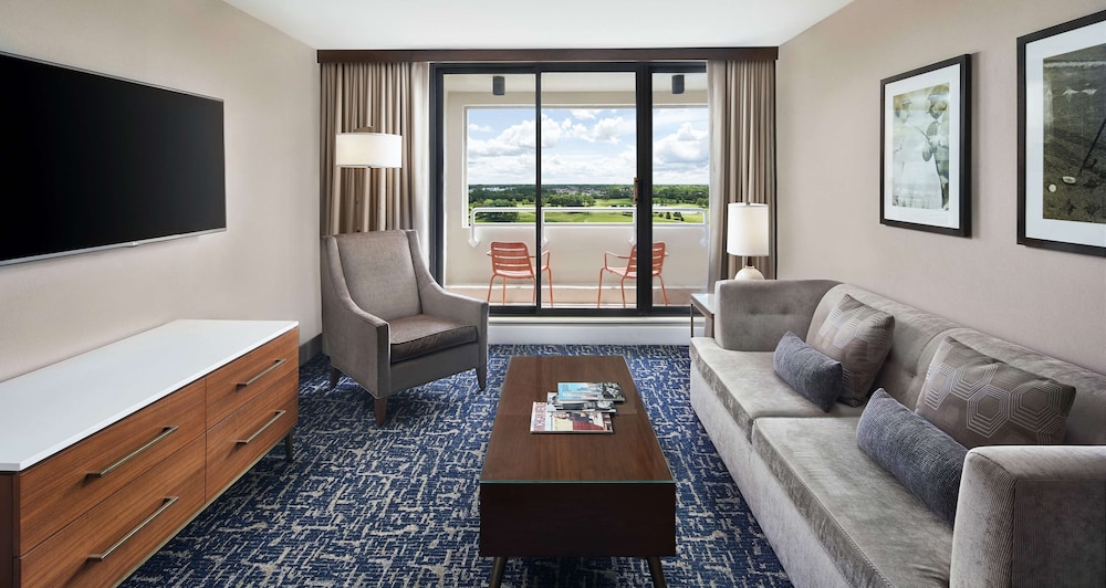 Hilton Chicago/Oak Brook Hills Resort & Conference Center photo 5
