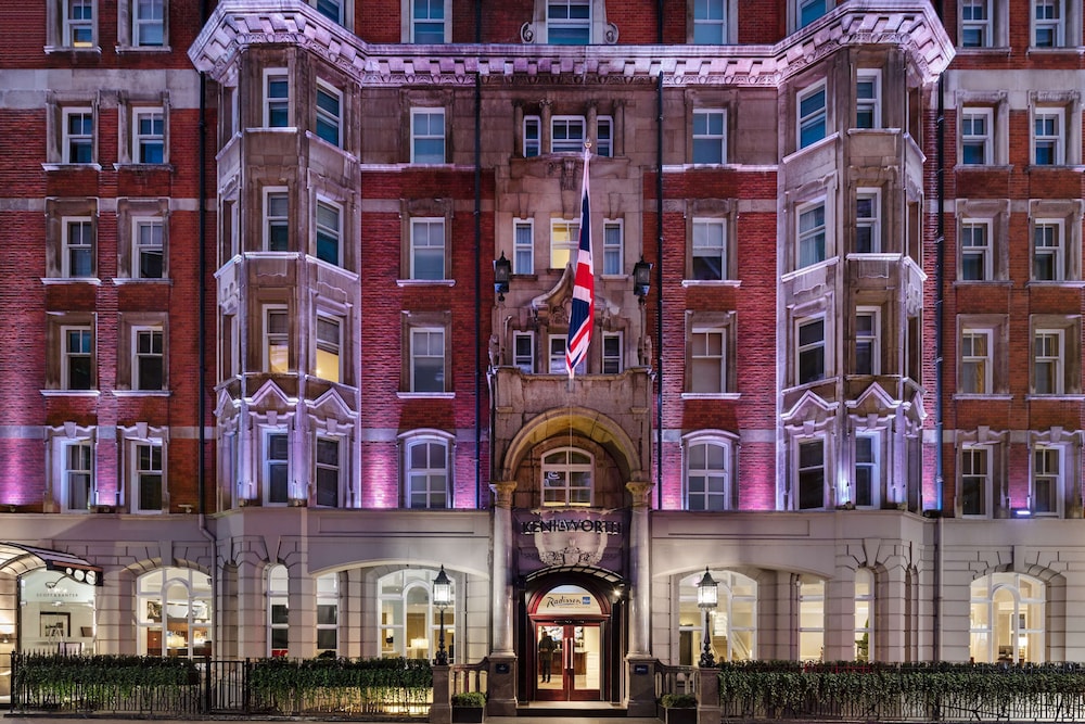 Radisson Blu Hotel, London Tottenham Court Road
