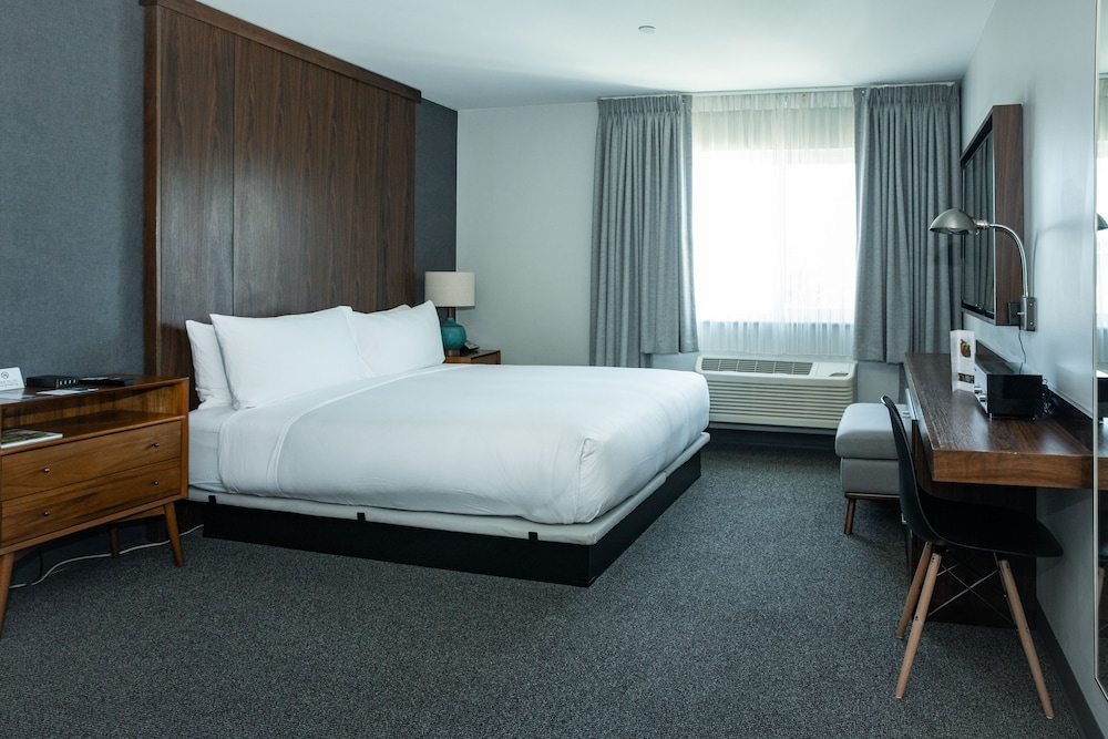 Park City Peaks Hotel