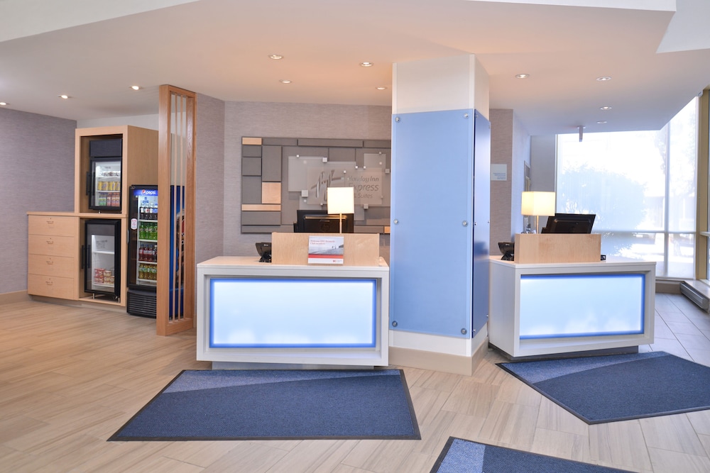 Holiday Inn Express & Suites Buffalo Downtown - Medical CTR by IHG