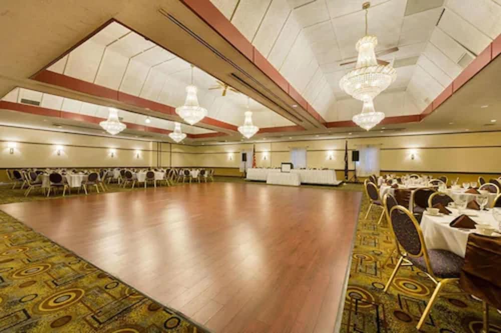 Inn at Lebanon - Hershey & Manheim area