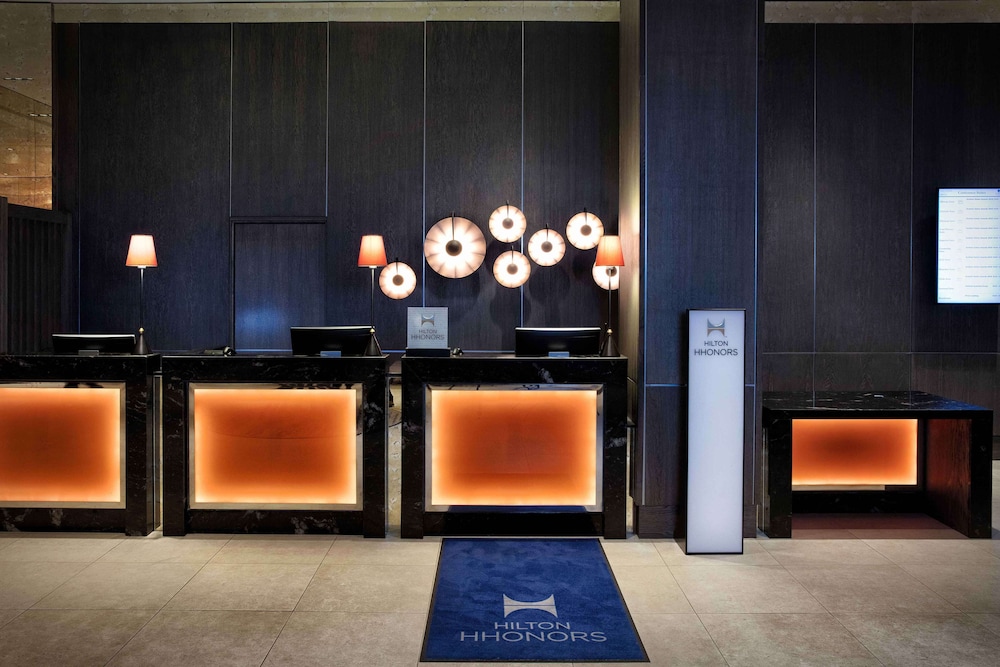 DoubleTree by Hilton Glasgow Central photo 2