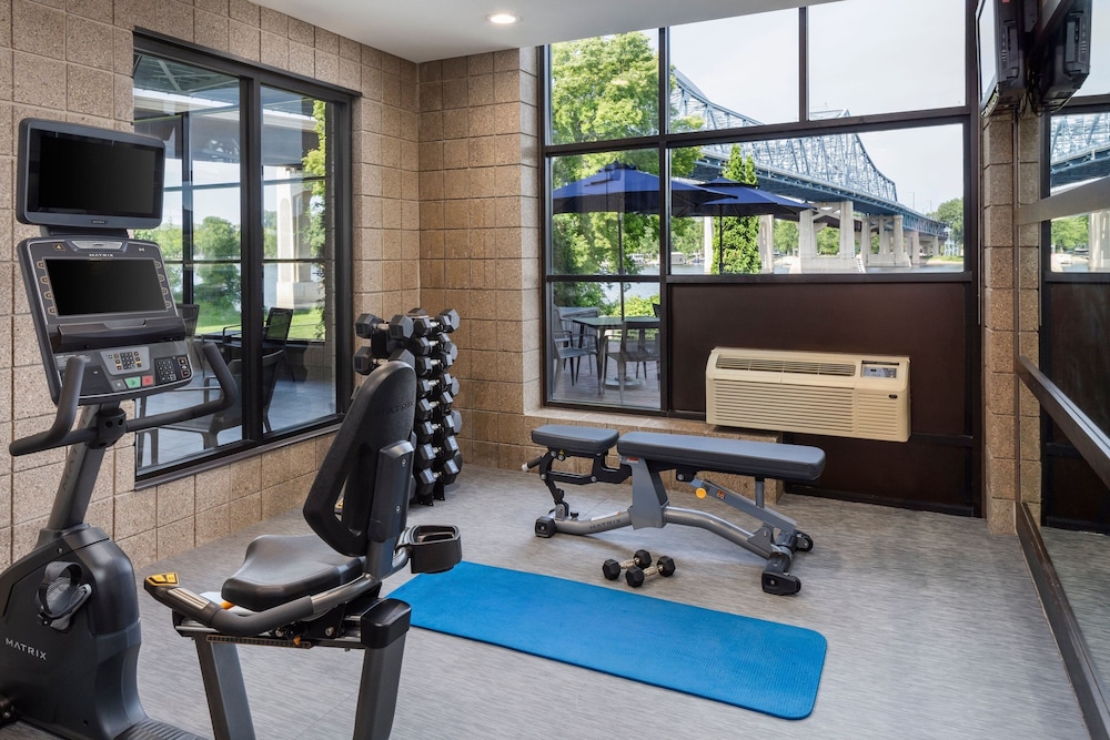 Courtyard by Marriott La Crosse