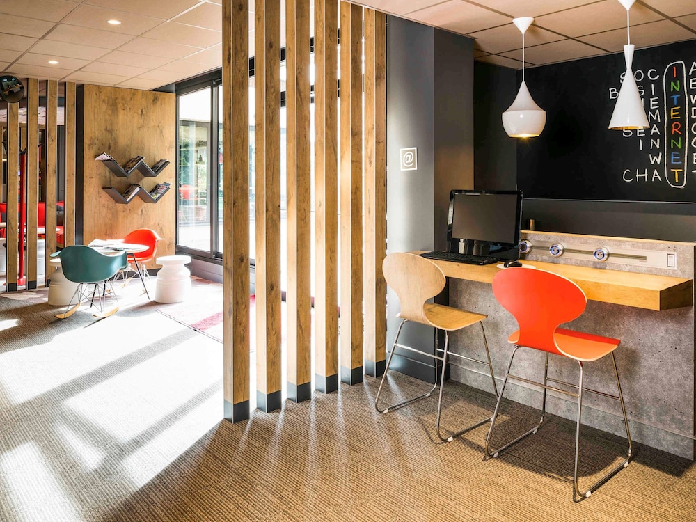 ibis Paris Pont De Suresnes