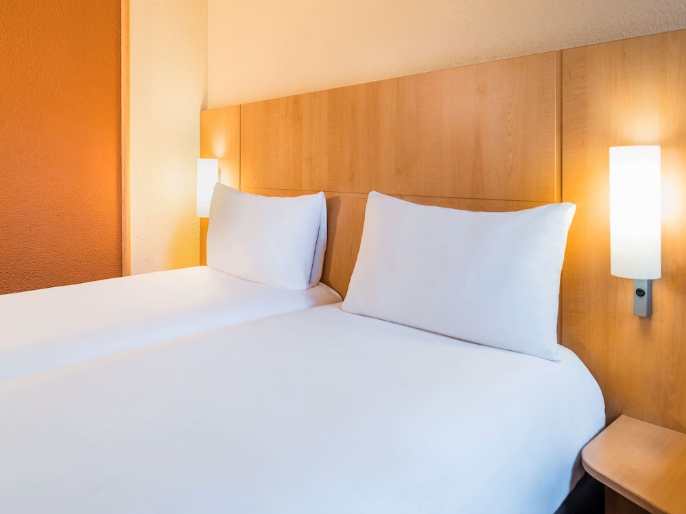 ibis Paris Pont De Suresnes photo 5