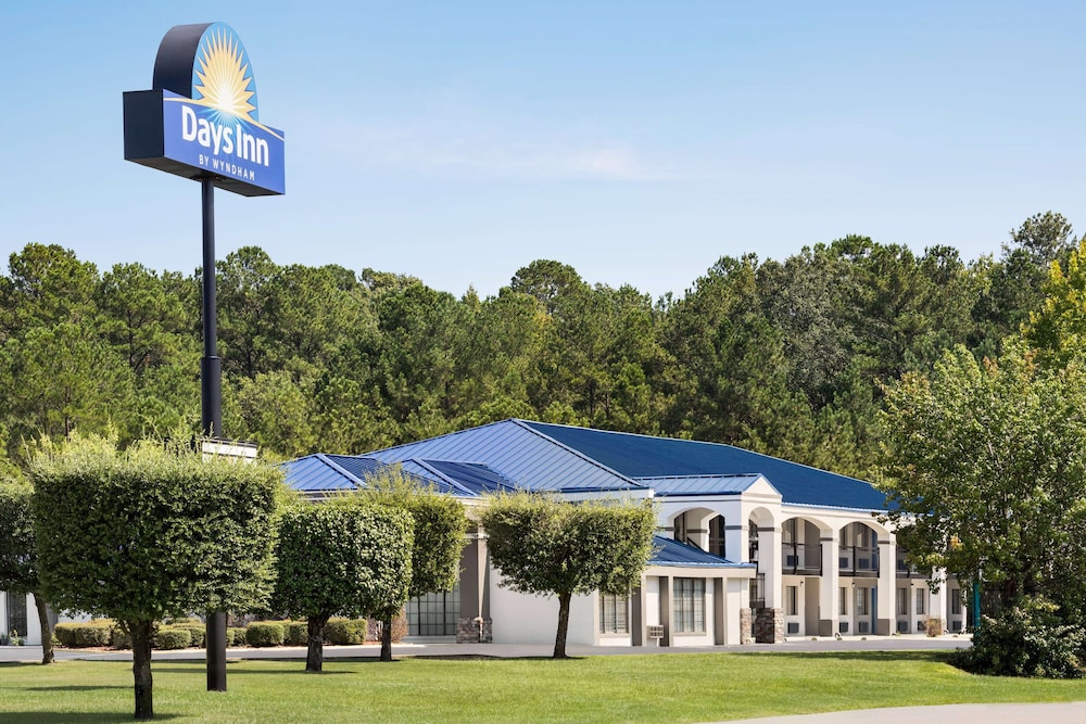 Days Inn by Wyndham Fulton