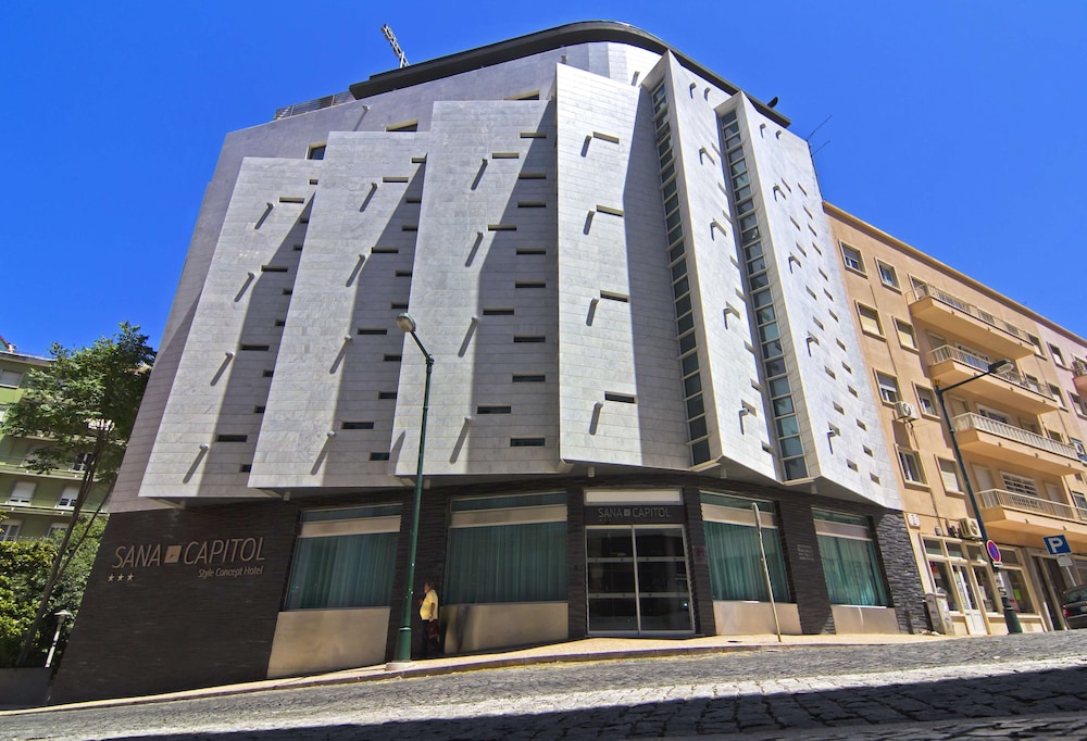 SANA Capitol Hotel