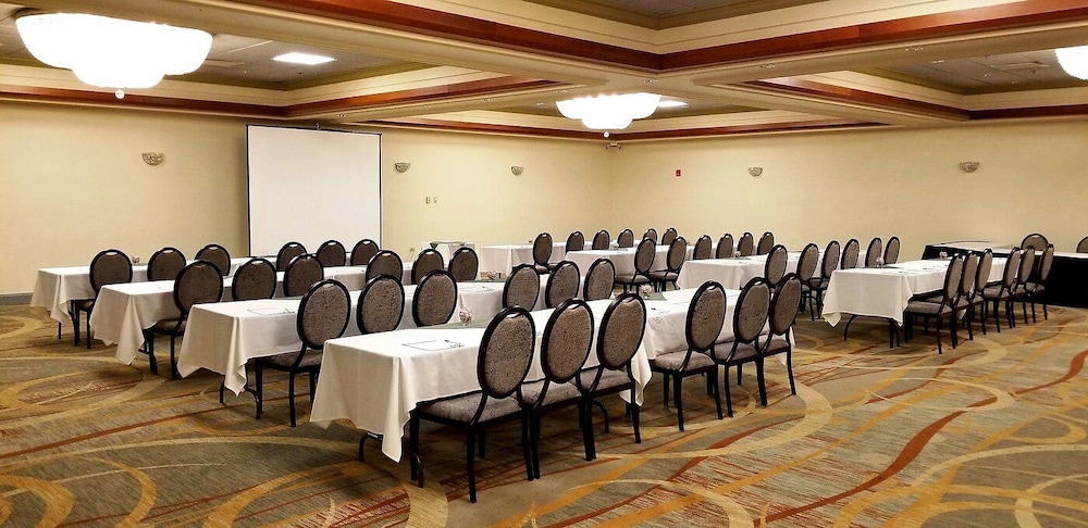 William Tell Hotel MOD Collection by Sonesta photo 3