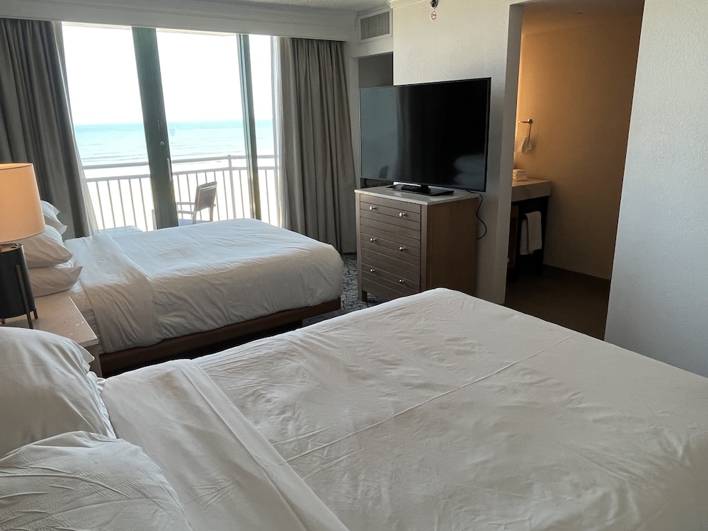 Sheraton Virginia Beach Oceanfront Hotel