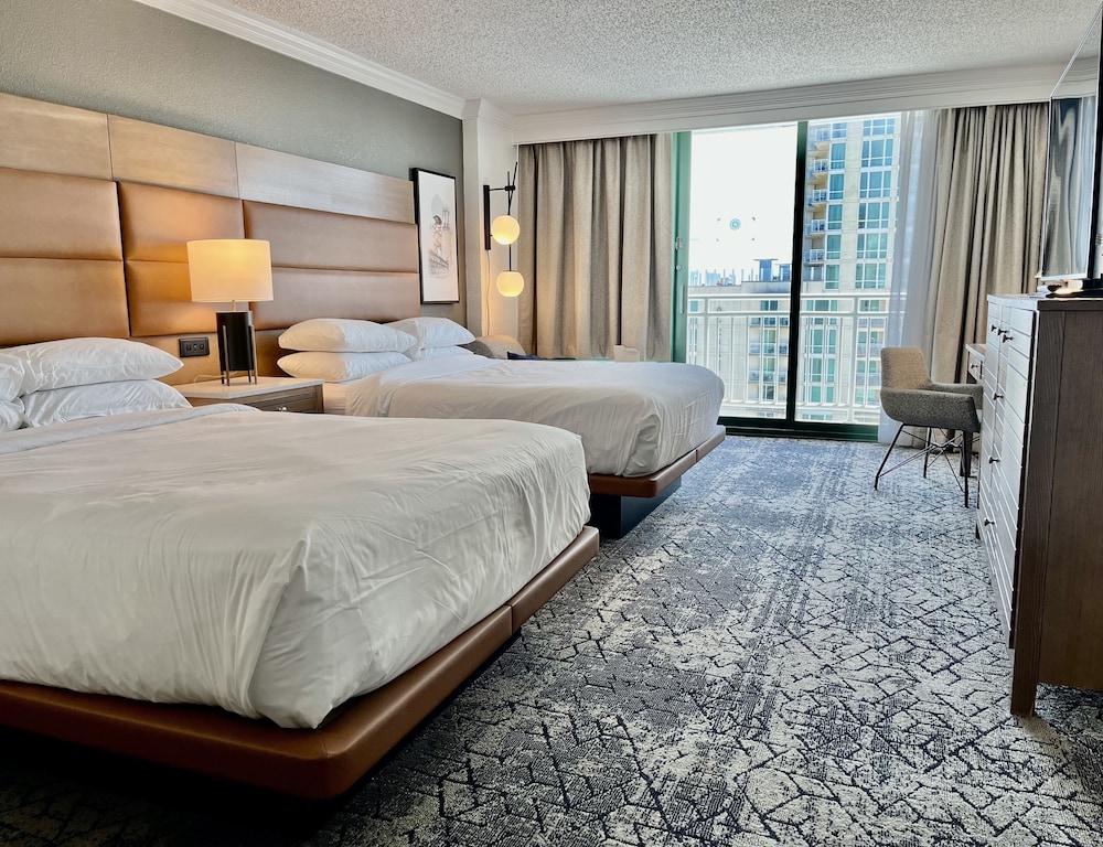 Sheraton Virginia Beach Oceanfront Hotel