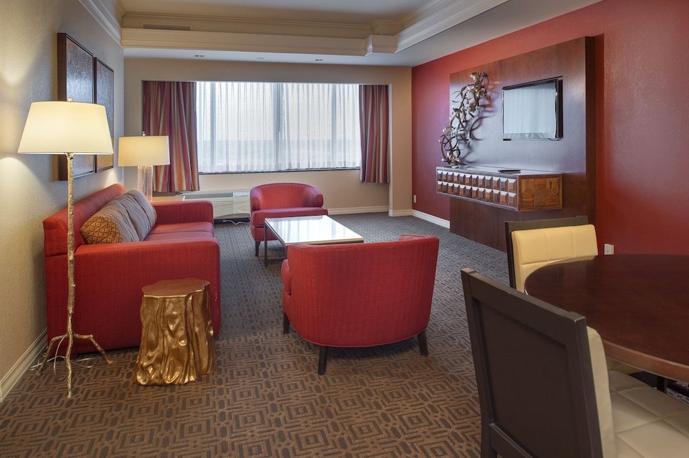 DoubleTree by Hilton Hotel St. Louis - Chesterfield