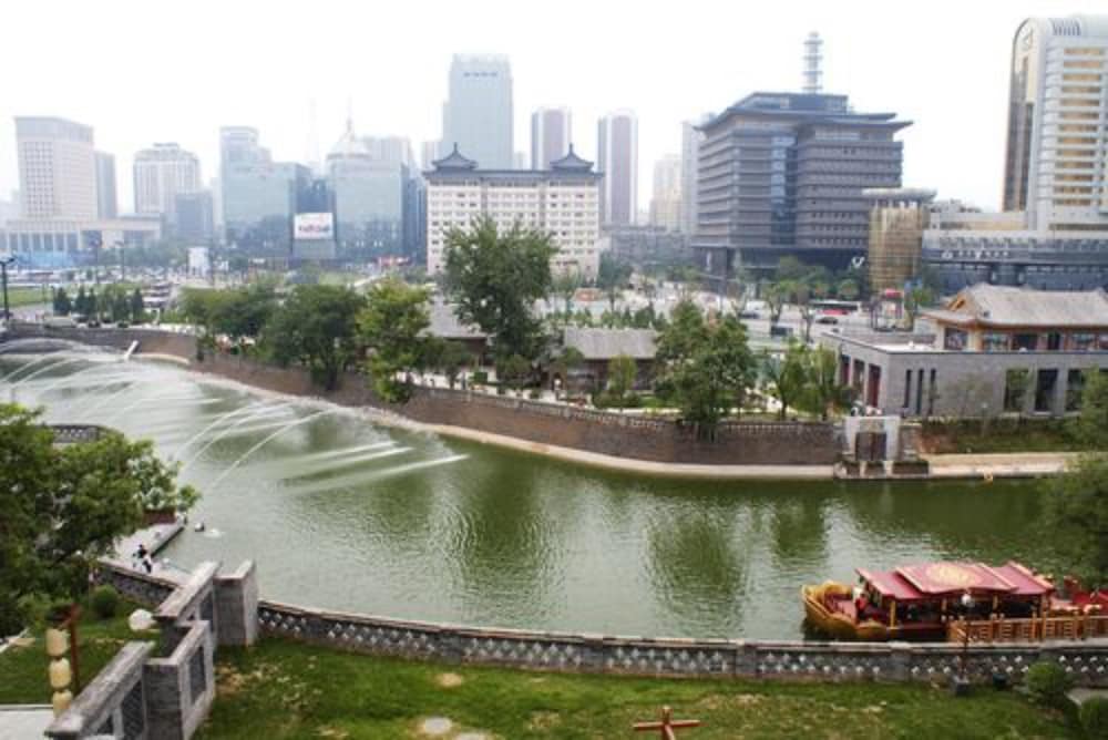 XI’AN DAJING CASTLE HOTEL photo 2