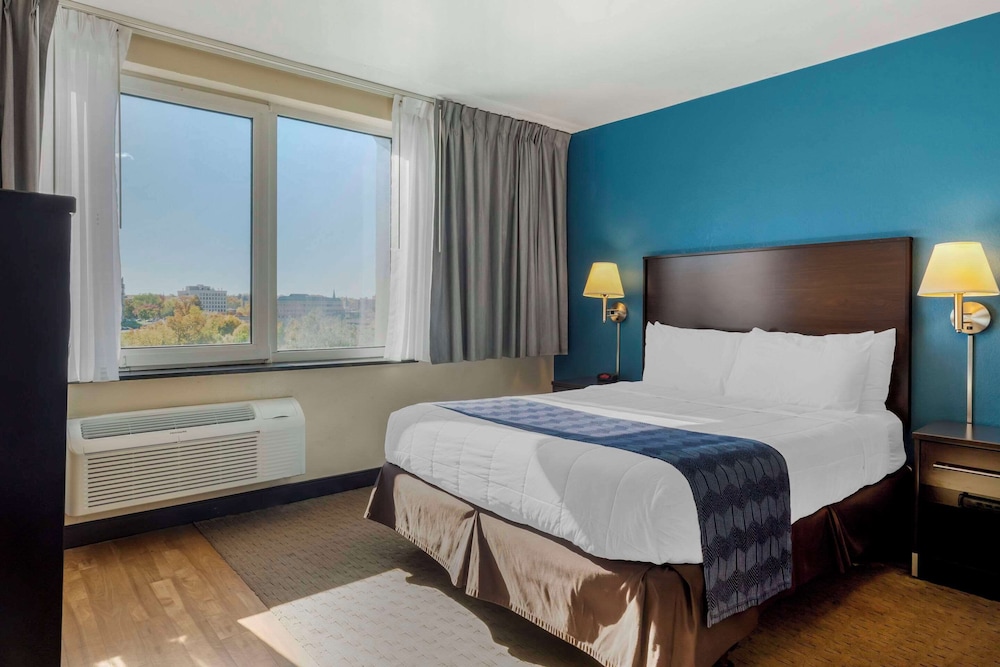 The Capitol Hotel