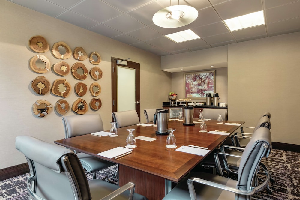 DoubleTree by Hilton Atlanta - Northlake