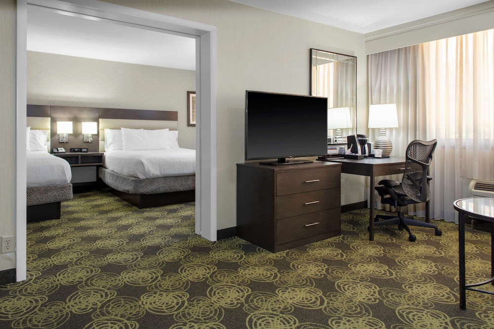 Hilton Garden Inn Reagan National Airport