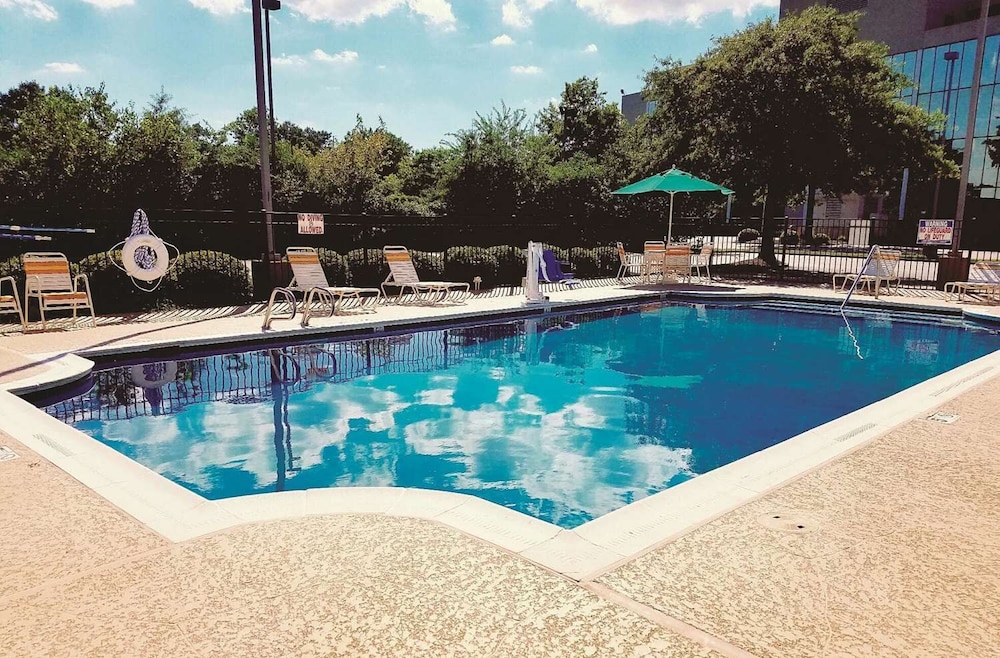 La Quinta Inn by Wyndham Norfolk Virginia Beach
