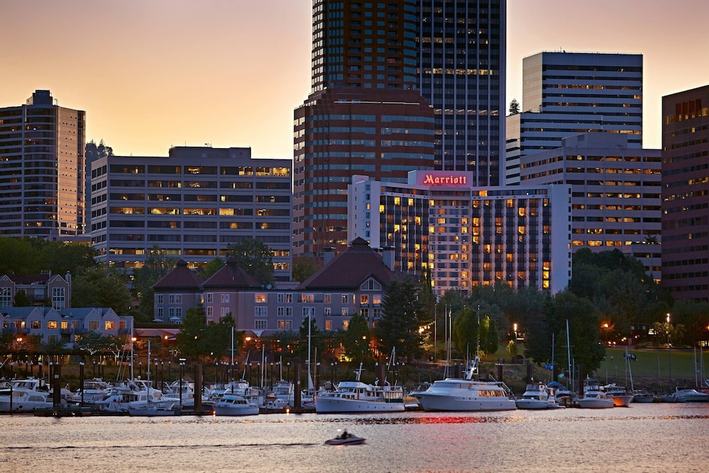 Portland Marriott Downtown Waterfront