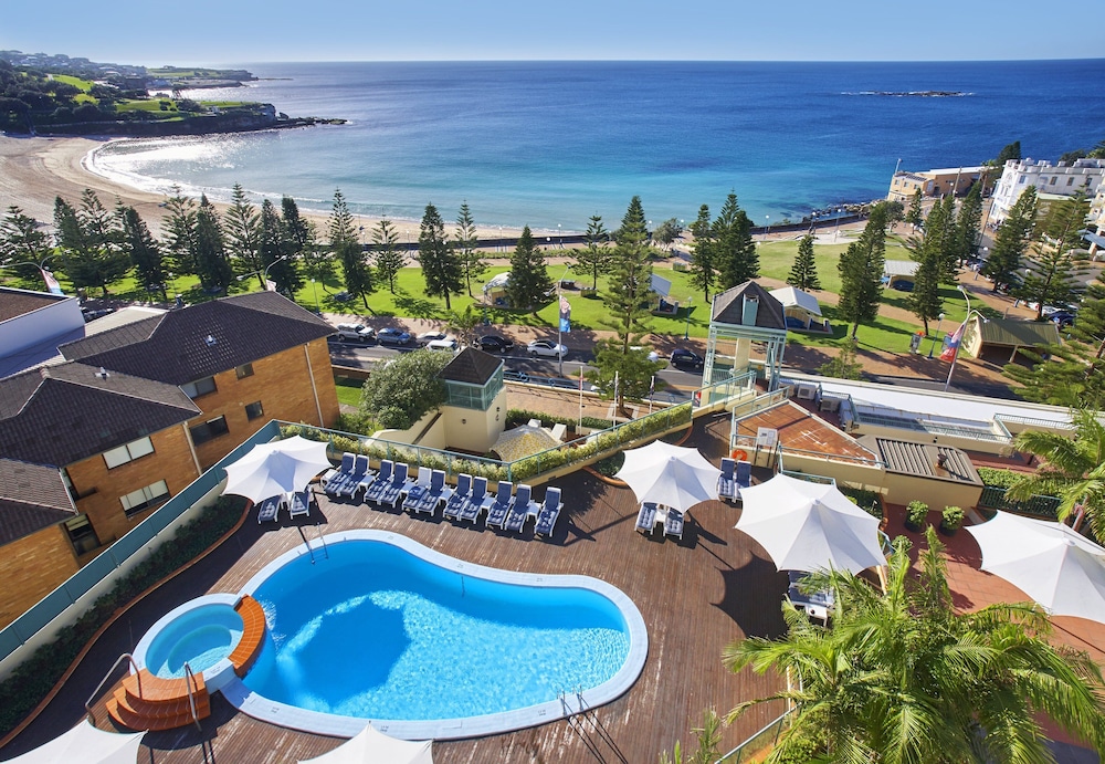 Crowne Plaza Sydney Coogee Beach by IHG