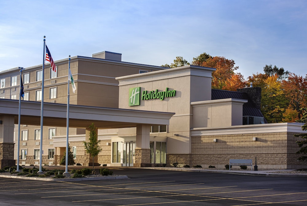 Holiday Inn Marquette by IHG