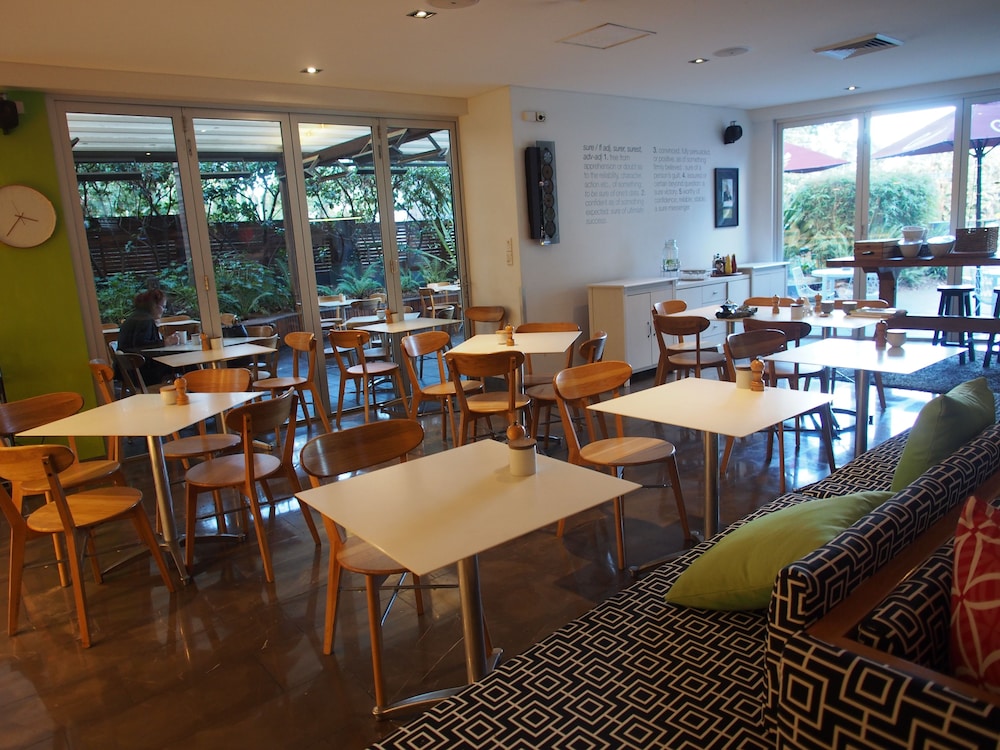 Hotel Urban St Leonards photo 3