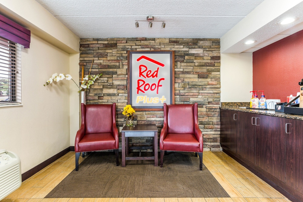 Red Roof Inn PLUS+ Nashville North - Goodlettsville
