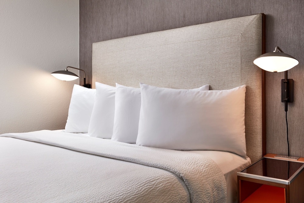 Courtyard by Marriott Vallejo Napa Valley