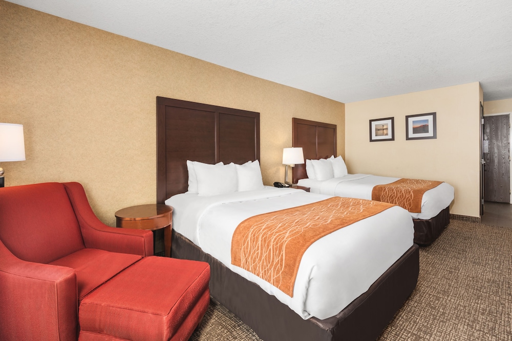 Comfort Inn & Suites Vancouver Downtown City Center