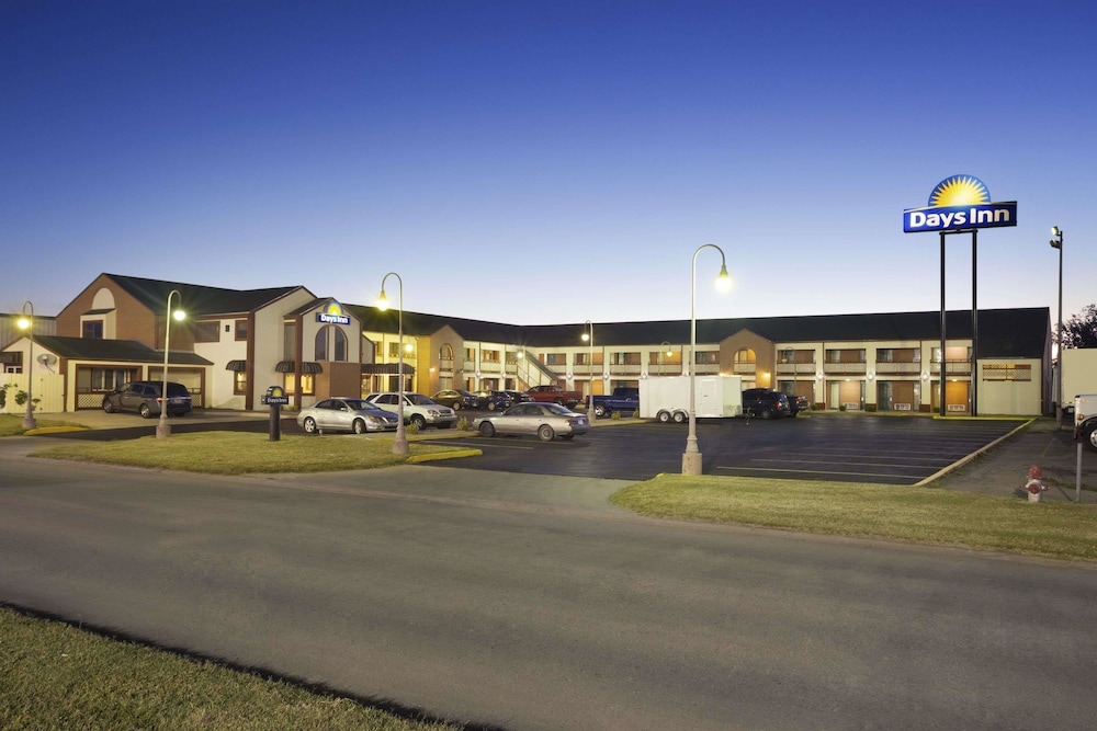 Days Inn by Wyndham Wichita West Near Airport