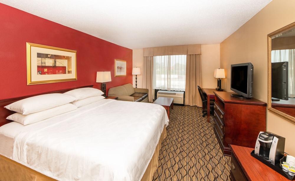 Aviator Hotel & Suites South I-55, BW Signature Collection