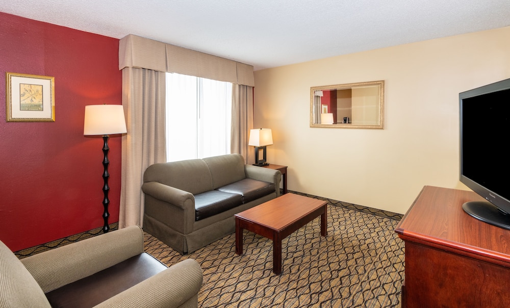 Aviator Hotel & Suites South I-55, BW Signature Collection