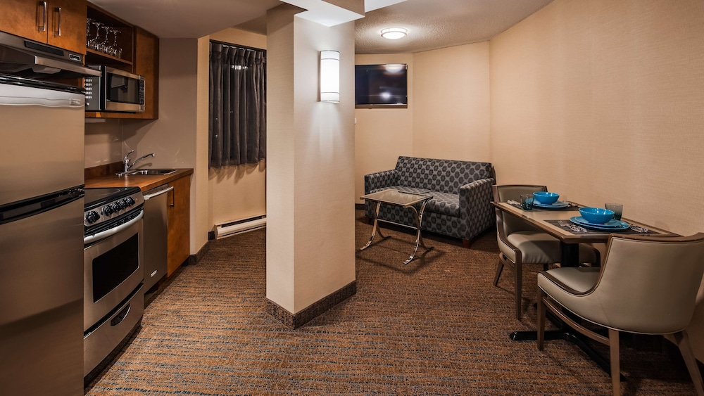 Best Western Plus Ottawa City Centre