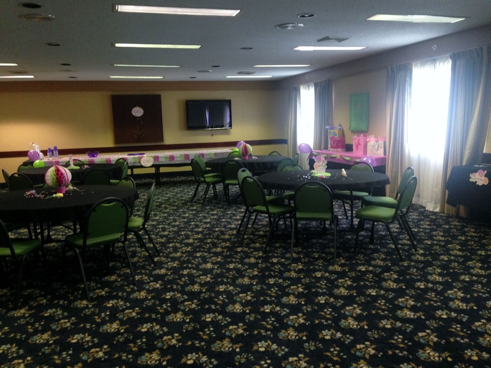 Baymont by Wyndham Greensburg
