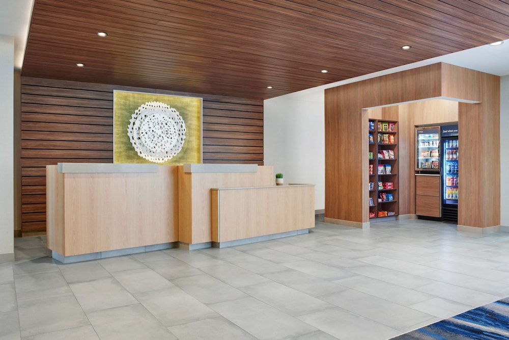 Fairfield Inn & Suites by Marriott Dallas DFW Airport North/ Irving