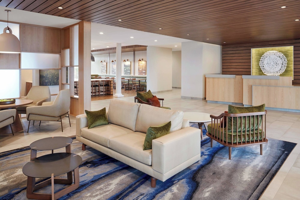 Fairfield Inn & Suites by Marriott Dallas DFW Airport North/ Irving