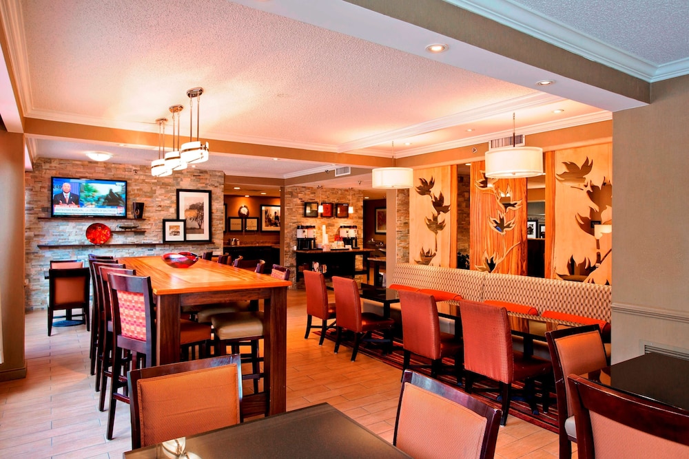 Hampton Inn Atlanta-Northlake