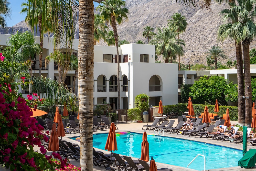 Palm Mountain Resort and Spa